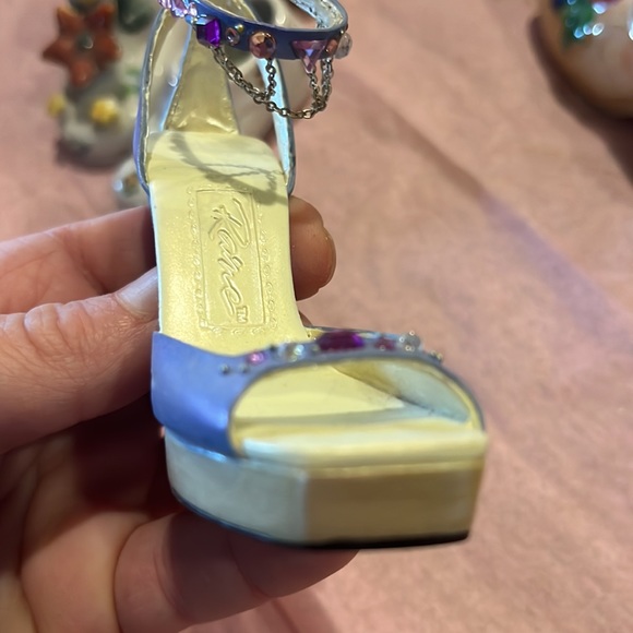 Shoe Collection - Picture 6 of 16